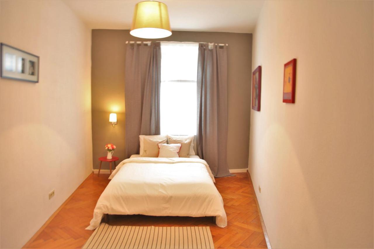 Spacious Apartment In The Heart Of Innsbruck Ngoại thất bức ảnh