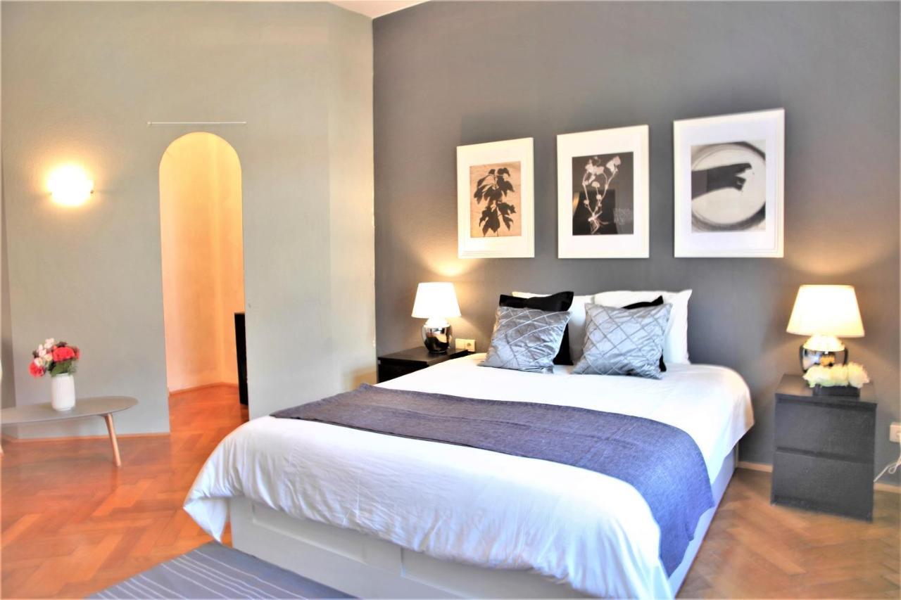 Spacious Apartment In The Heart Of Innsbruck Ngoại thất bức ảnh