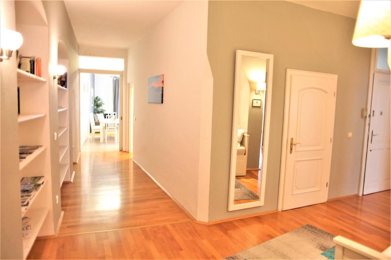 Spacious Apartment In The Heart Of Innsbruck Ngoại thất bức ảnh